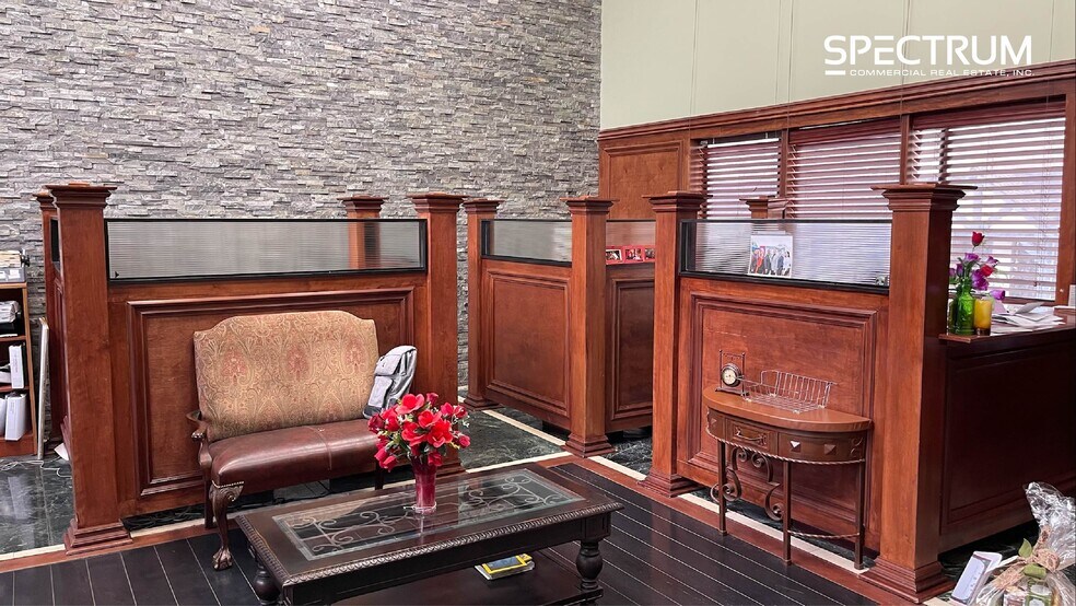 More Photos Of 13808 Ventura Blvd, Sherman Oaks Office For Sale