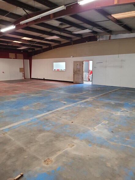 More Photos Of 730 N Glenn Rd, Casper Service For Lease