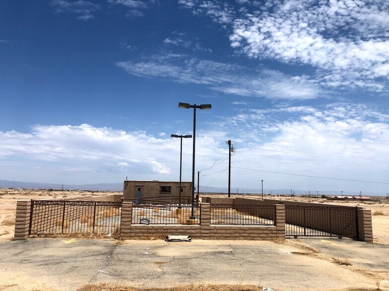 More Photos Of 1972 Thomas R Cannell Rd, Thermal Parking Lot For Sale