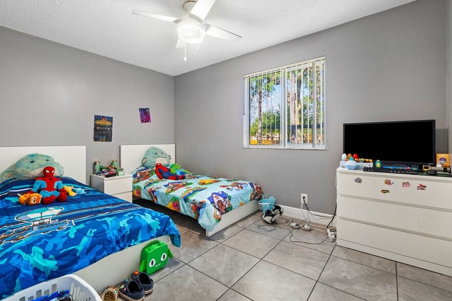 More Photos Of 1831-1837 NW 94th ave, Coral Springs Apartments For Sale