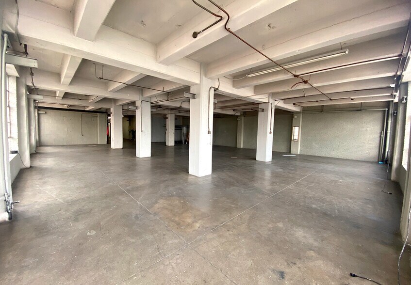 More Photos Of 1500 S Los Angeles St, Los Angeles Loft Creative Space For Lease