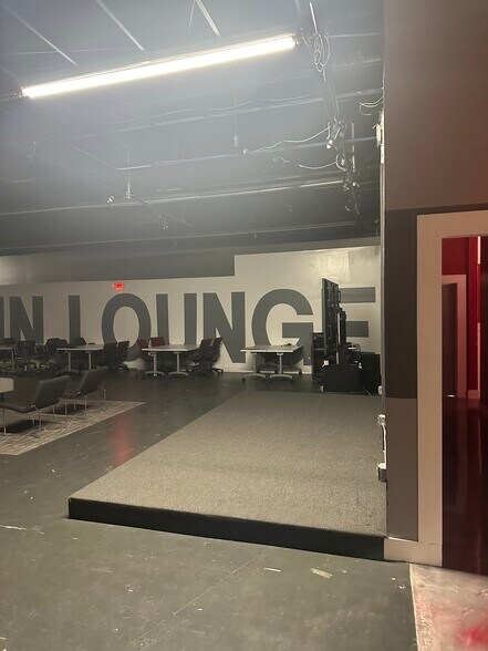 More Photos Of 4505 Commerce Dr SW, Atlanta Warehouse For Lease