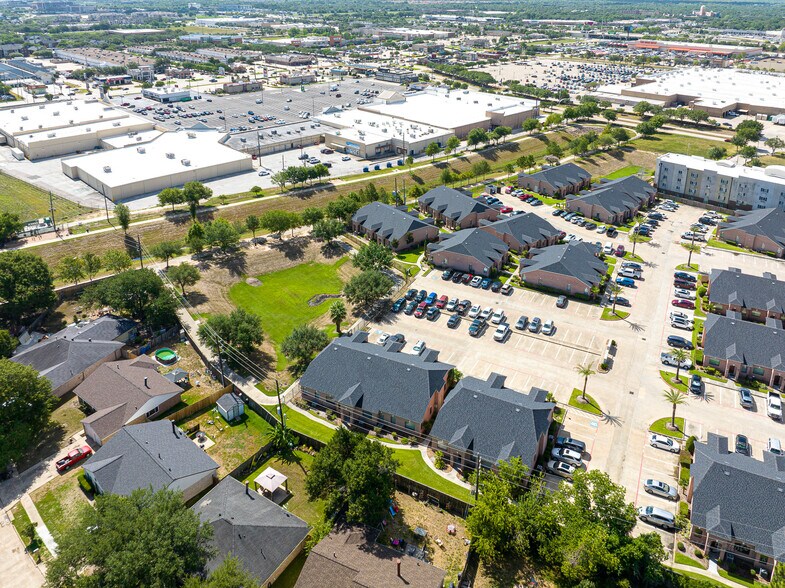 More Photos Of 1846 Snake River Rd, Katy Medical For Lease