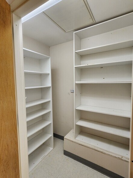 More Photos Of 275 E 4th St, Emporium Medical For Sale