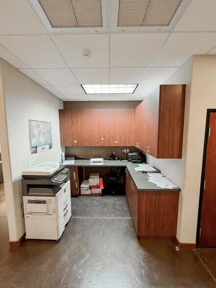 More Photos Of 3749 E Atlanta Ave, Phoenix Warehouse For Sale