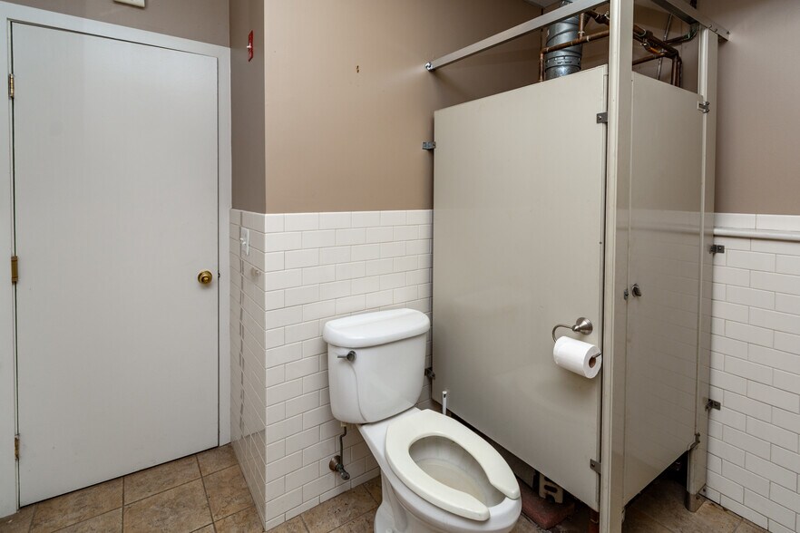 More Photos Of 9 Mill St, Stockton Police Fire Station For Sale