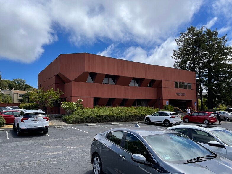 More Photos Of 1000 S Eliseo Dr, Greenbrae Medical For Lease