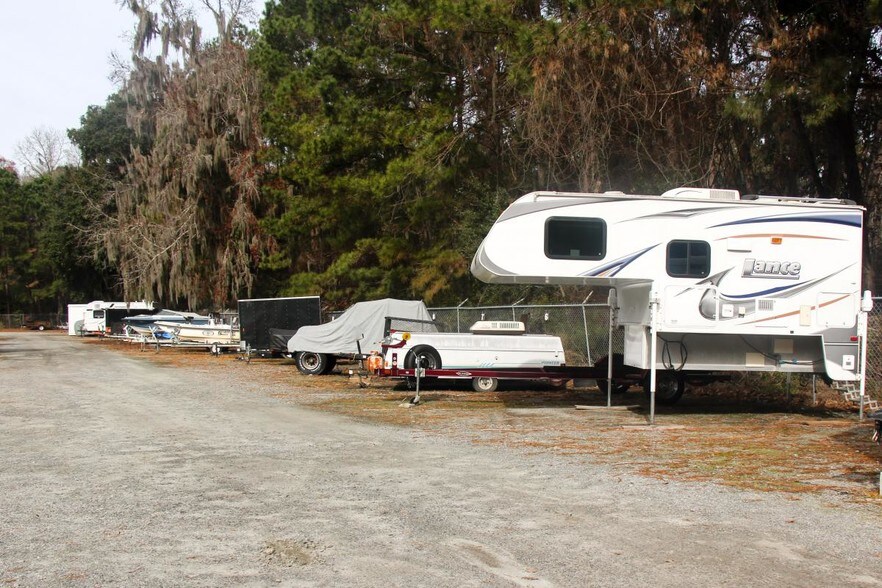 More Photos Of 8025 Eastside Rd, Redding Land For Lease