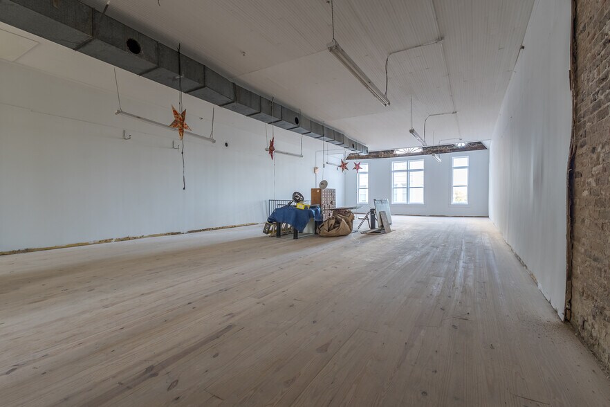 More Photos Of 134 E Front St, Hattiesburg Restaurant For Sale