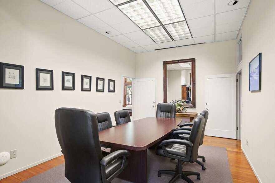 More Photos Of 355 W Las Palmas Ave, Patterson Office Residential For Sale