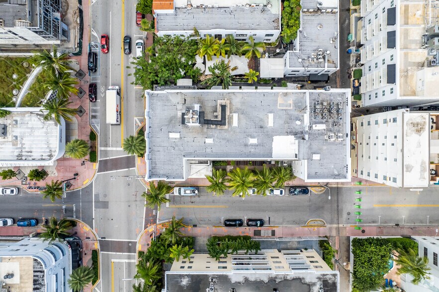 More Photos Of 1401 Collins Ave, Miami Beach Hotel For Lease