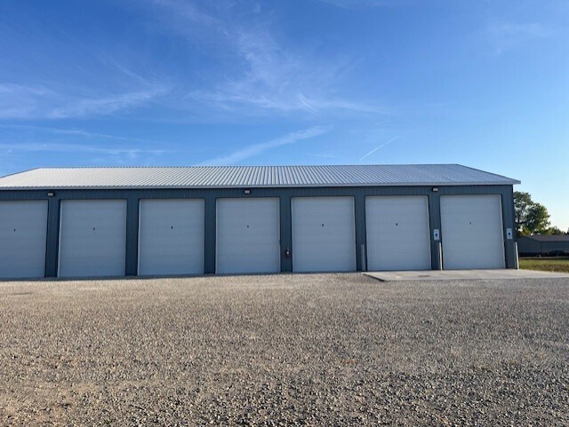 More Photos Of 6404 Trenton Franklin Rd, Middletown Self Storage For Sale