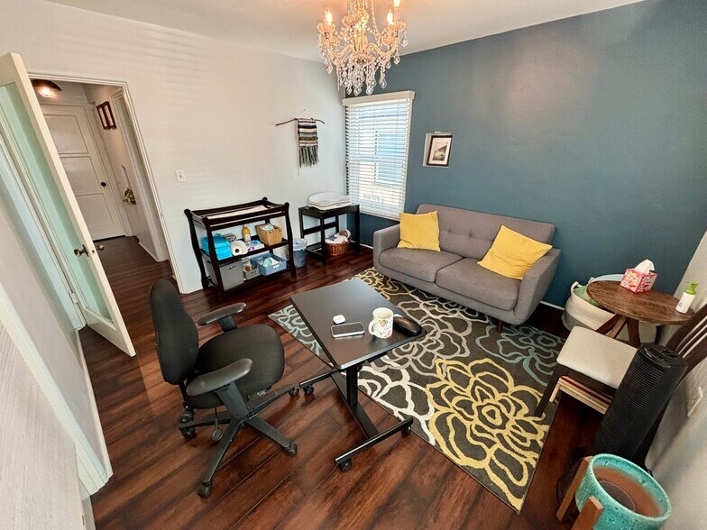 More Photos Of 8325 University, La Mesa Office For Lease