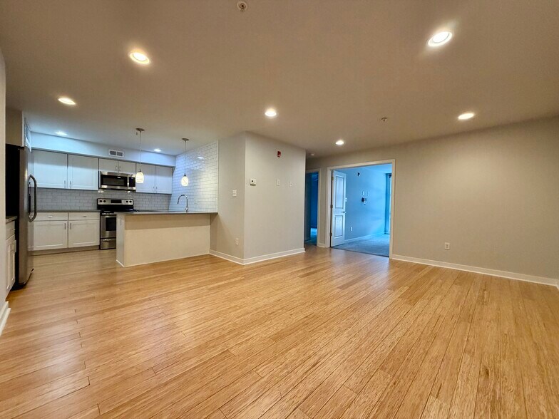 More Photos Of , Philadelphia Multifamily For Sale