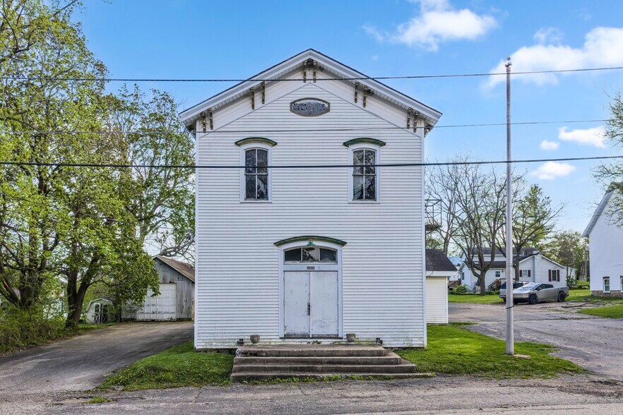 More Photos Of 6101 Lyons St, Burlington Lodge Meeting Hall For Sale