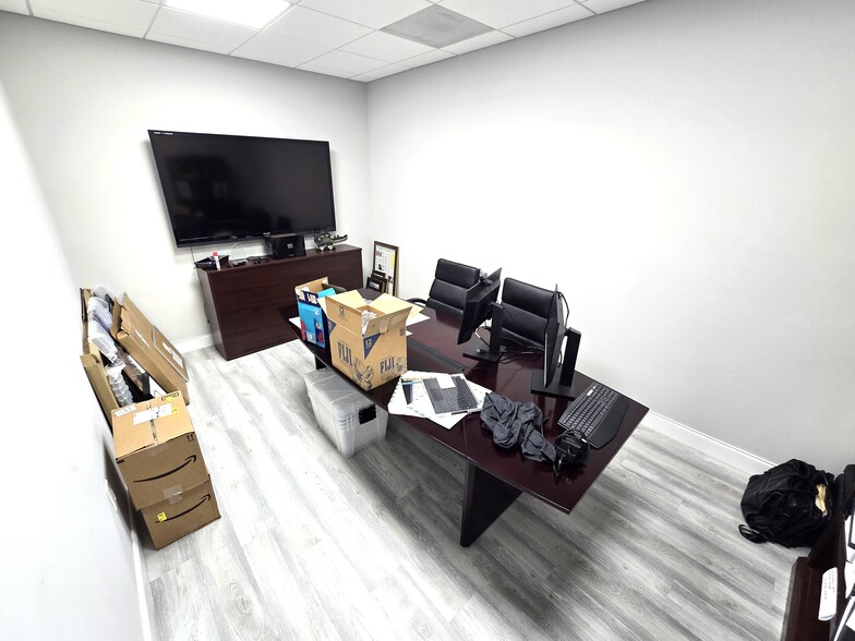 More Photos Of 4450 NW 126th Ave, Coral Springs Warehouse For Lease