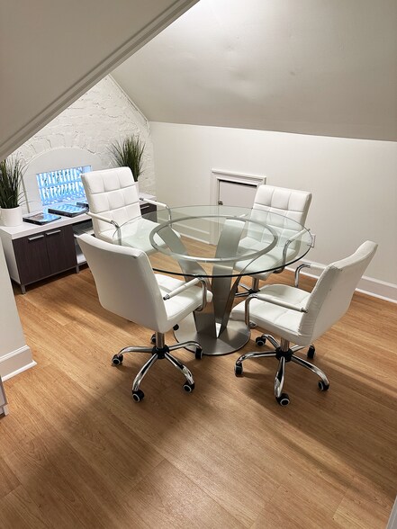 More Photos Of 56 Lindsley Ave, Nashville Office For Lease