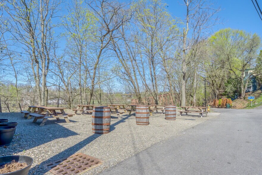 More Photos Of 201 Water St, Catskill Winery Vineyard For Sale