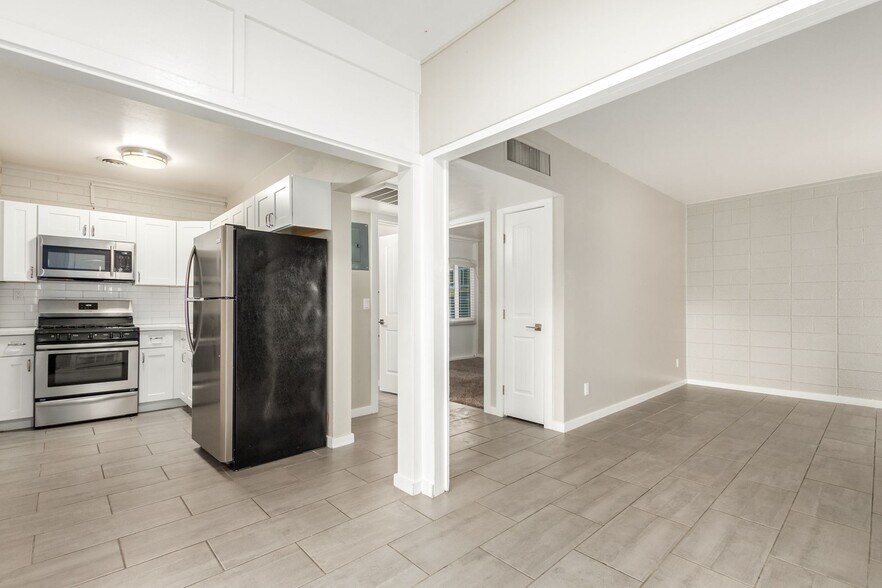 More Photos Of 626 S Wilson St, Tempe Apartments For Sale