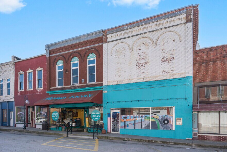 More Photos Of 111 W Main, Ash Grove Restaurant For Sale