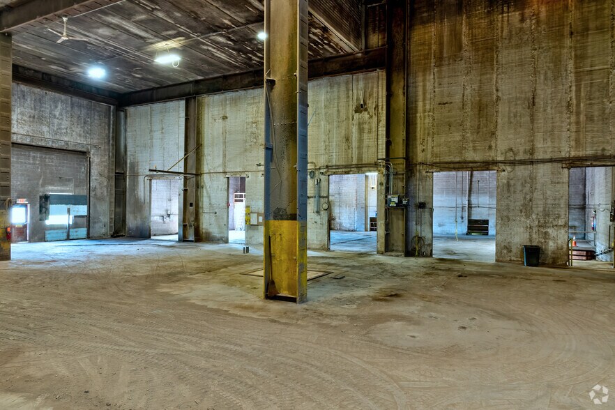 More Photos Of 735 Wangum Rd, Victor Unknown For Lease