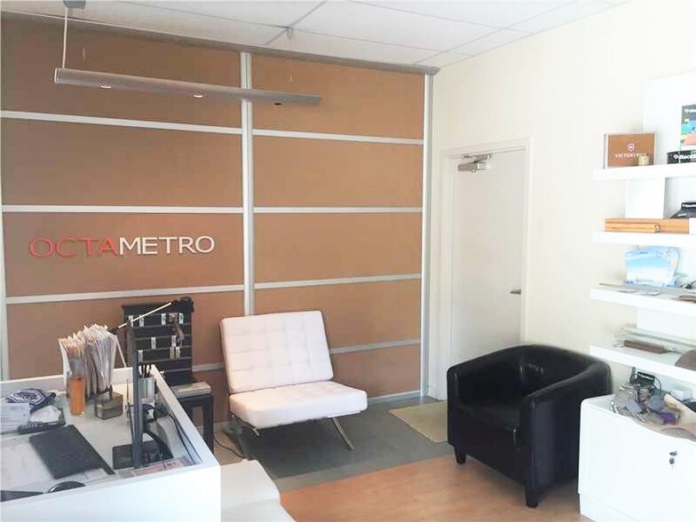 More Photos Of 6390-6396 NW 97th Ave, Miami Warehouse For Lease