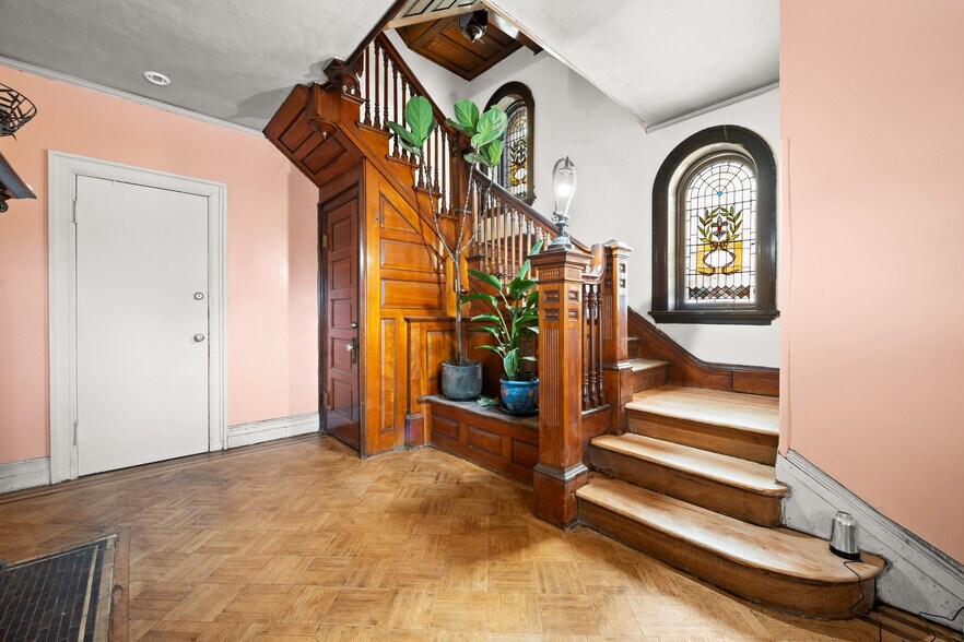 More Photos Of 415 Grand St, Newburgh Apartments For Sale