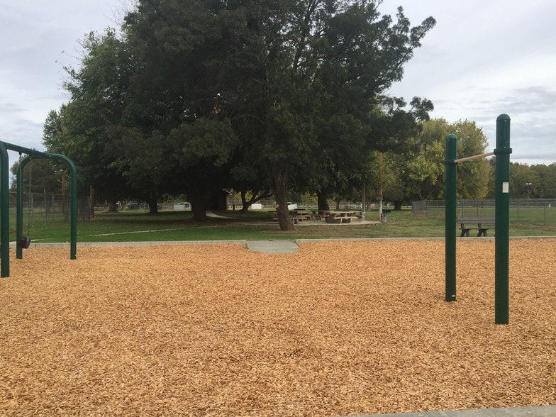 More Photos Of 24680 Hidden Harbor Dr, Los Molinos Manufactured Housing Mobile Home Park For Sale