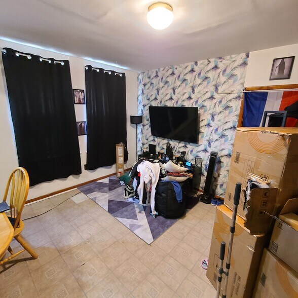 More Photos Of 660 Mount Prospect Ave, Newark Storefront Retail Residential For Sale