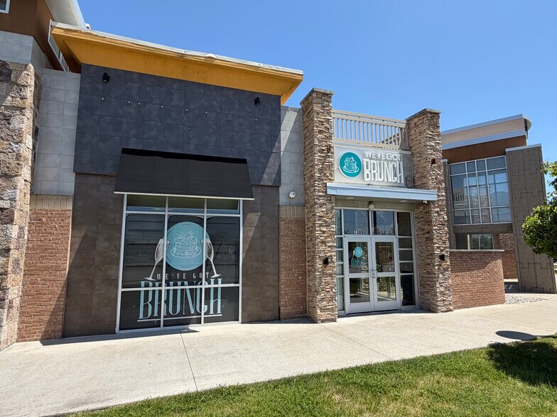 More Photos Of 7389 Orchard Lake Rd, West Bloomfield Restaurant For Lease