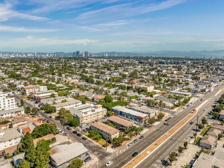 More Photos Of 11061 Venice Blvd, Los Angeles Apartments For Sale