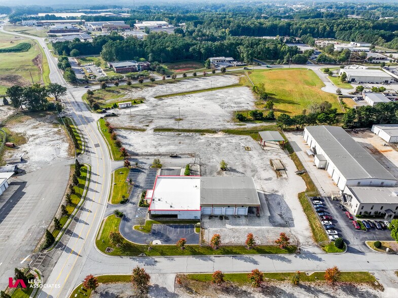 More Photos Of 540 Hosea Rd, Lawrenceville Warehouse For Lease