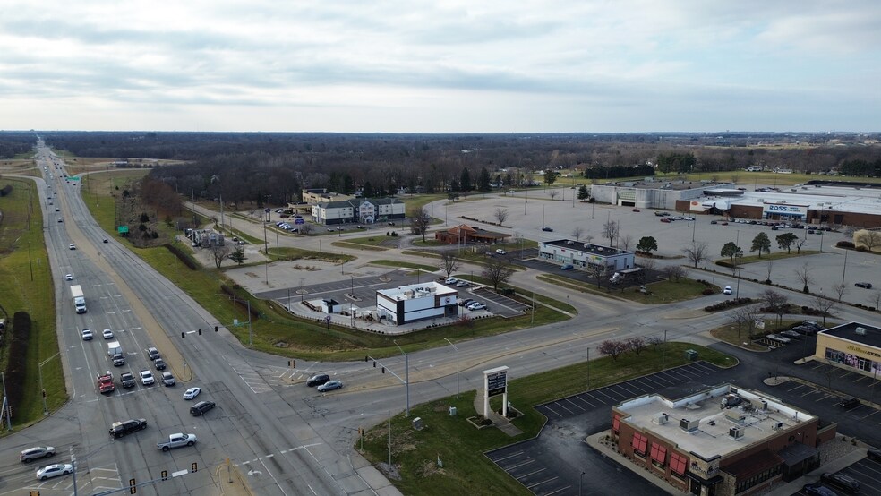 More Photos Of 1340 Hickory Point Dr, Forsyth Land For Lease