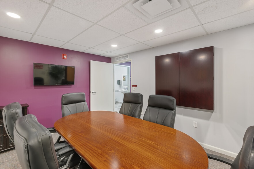 More Photos Of 5758 Cooley Lake Rd, Waterford Daycare Center For Sale