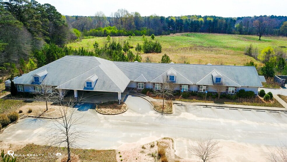 More Photos Of 22 Madras Pky, Newnan Healthcare For Lease