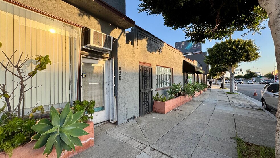 More Photos Of 1020-1028 N La Brea Ave, Inglewood Storefront Retail Residential For Sale