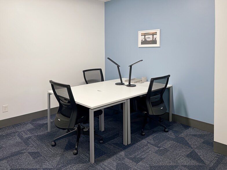 More Photos Of 2005 W 14th St, Tempe Coworking Space