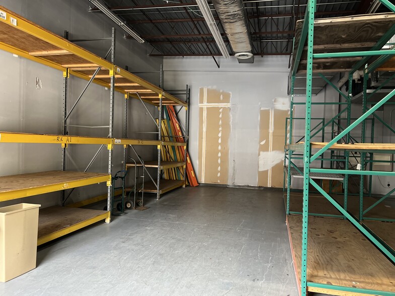 More Photos Of 11350 Technology Cir, Duluth Light Manufacturing For Sale