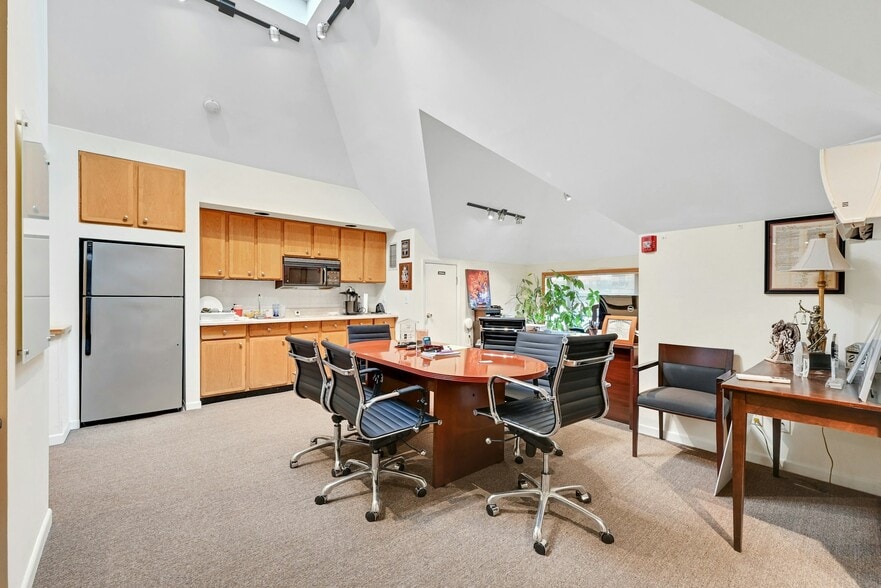 More Photos Of 200 Passaic St, Hackensack Office For Sale