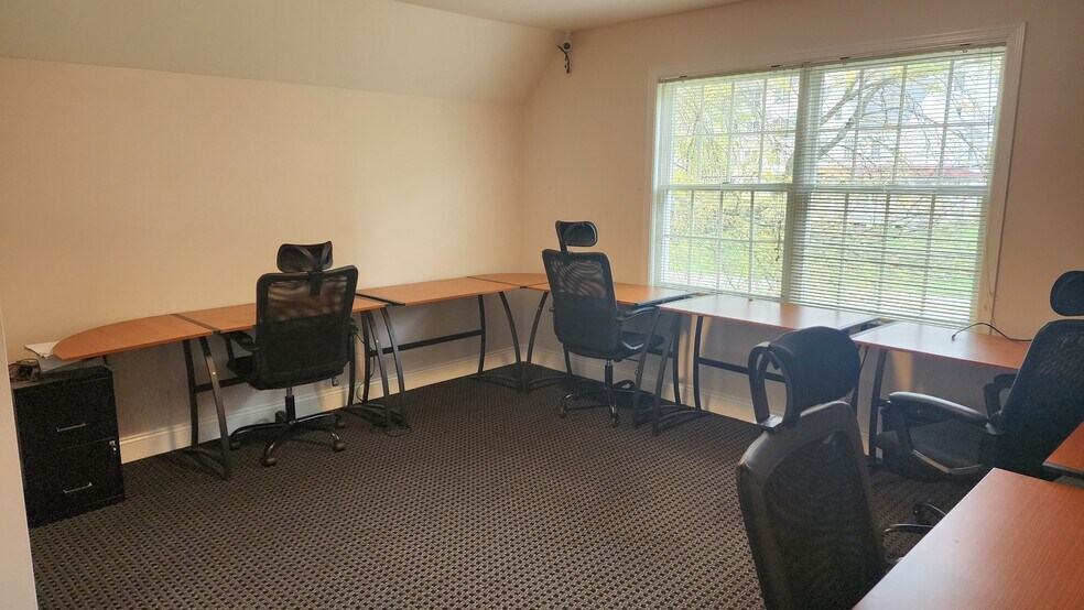 More Photos Of 18 N Village Ave, Exton Office For Sale