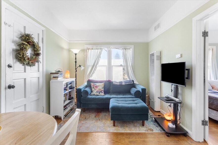 More Photos Of 3110 California St, Berkeley Multifamily For Sale