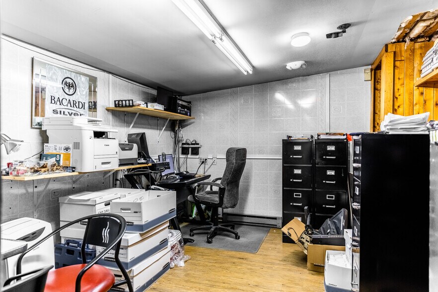 More Photos Of 110 Downeast Hwy, Ellsworth Convenience Store For Sale