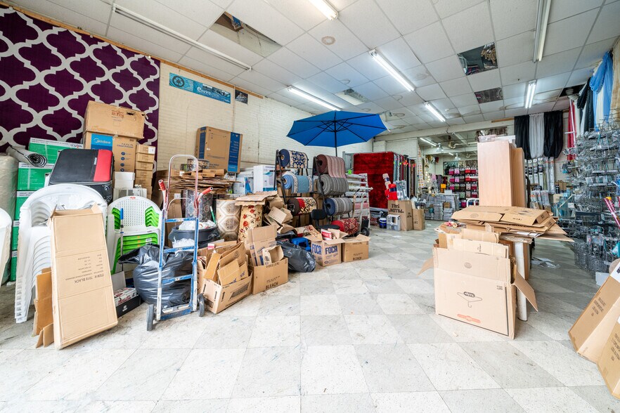 More Photos Of 1 Ocean Ave, Jersey City Storefront For Lease