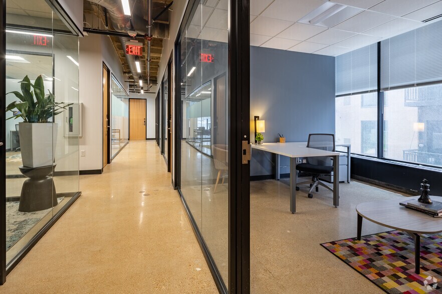 More Photos Of 4625 Lindell Blvd, Saint Louis Office For Lease