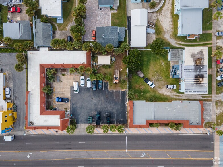 More Photos Of 735 N Atlantic Ave, Daytona Beach Hotel For Sale