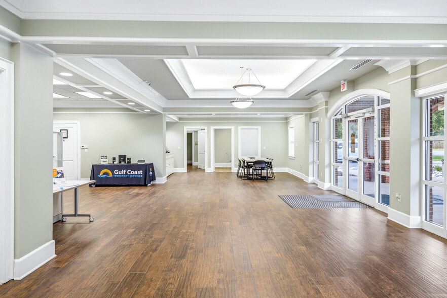 More Photos Of 5784 Chumuckla Hwy, Pace Freestanding For Lease