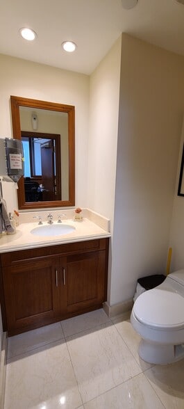 More Photos Of 151 SE 15th Rd, Miami Loft Creative Space For Sale
