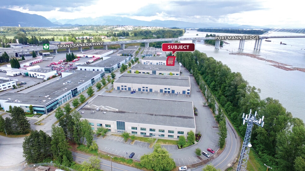 More Photos Of 7 Burbidge St, Coquitlam Warehouse For Lease