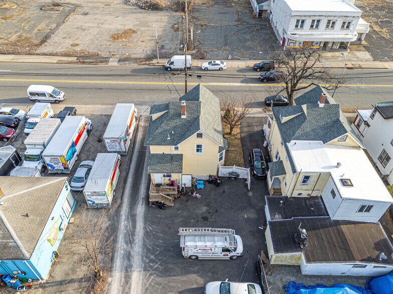 More Photos Of 203 E Blackwell St, Dover Multifamily For Sale