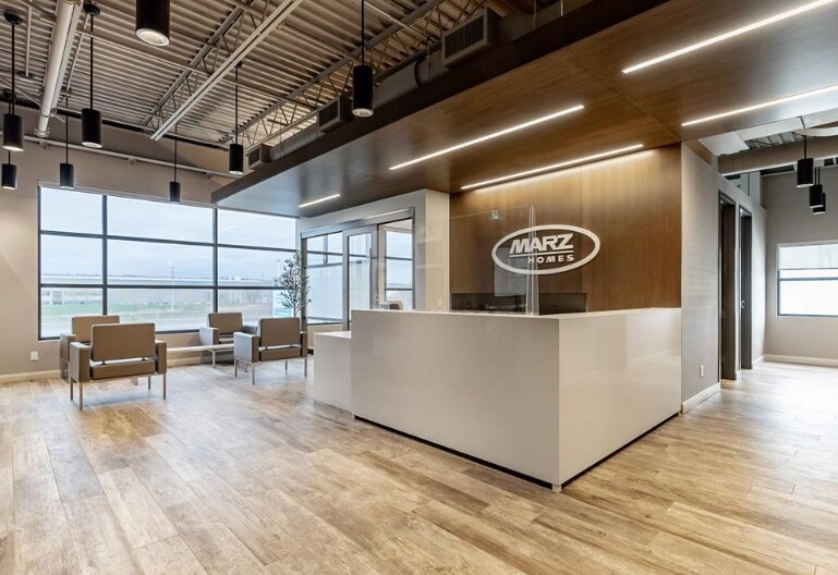 More Photos Of 821 N Service Rd, Hamilton Office For Lease